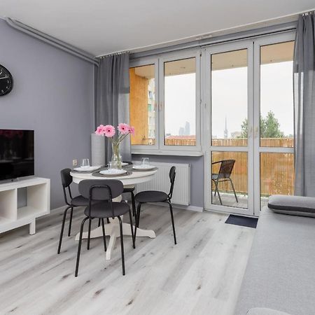 Family Apartment With Balcony In Gdynia By Noclegi Renters Exterior foto